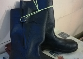 Кирзовые сапоги /на меху/