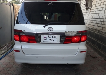 Toyota Alphard, 2005