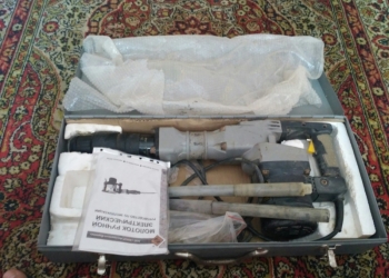 Продам отбойный молоток