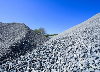 Доставка гравия от 1 тн.