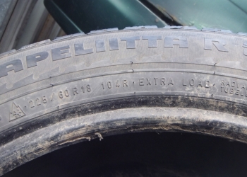 Пара покрышек R18 NOKIAN HAKKAPELIITTA 225/60