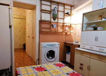 2-к квартира, 50 м2, 1/12 эт.