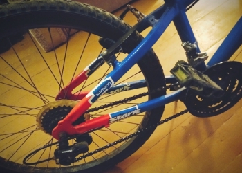 Велосипед горно-скоросной