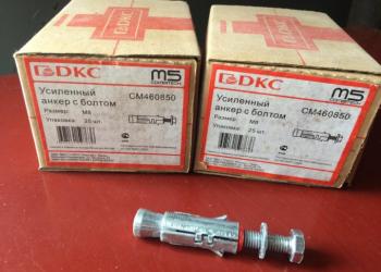 Анкерный болт M8 на 60 DKC CM460850