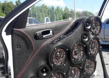 Установка автозвук