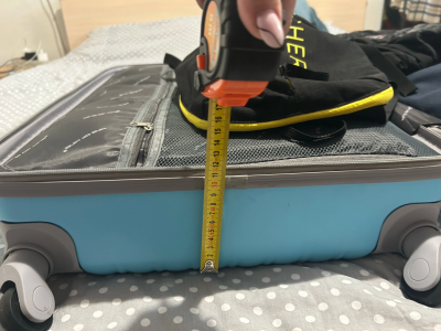 Чемодан новый