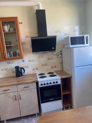 ЯНАО Микр. Коротчаево Пр. Мира д.26 корп.1 2-к квартира, 53 м2, 3/3 эт.