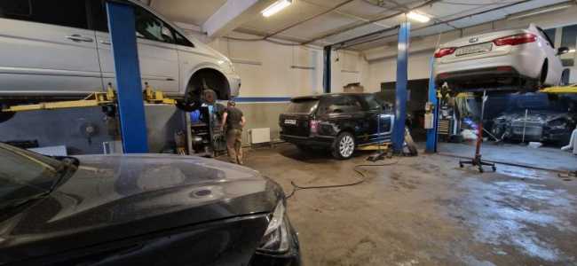 Требуется Автомехани Автослесарь в автосервис