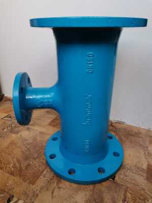 Тройник фланцевый