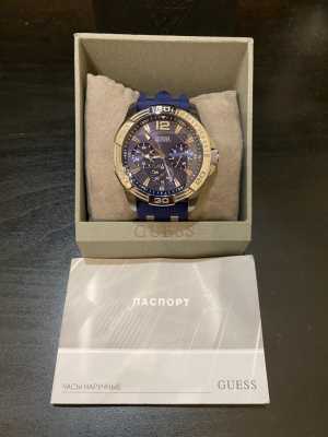Часы GUESS