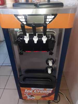 Аппарат для мяхкого мороженое
