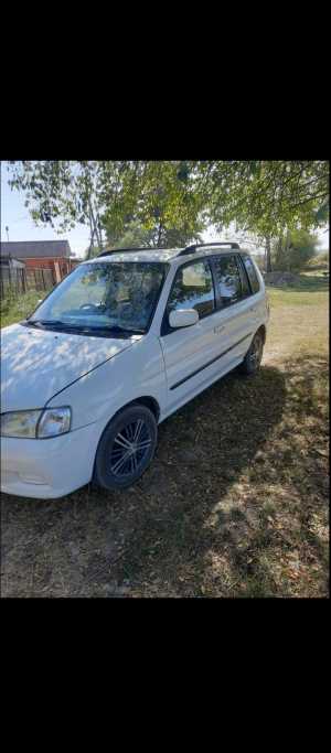 Mazda Demio, 2001