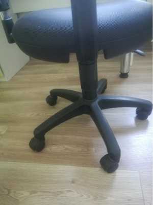 Компьютерный стул