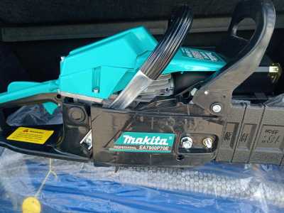  Makita