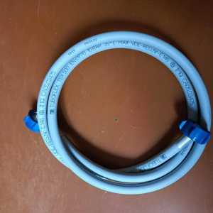 Шланг новый.