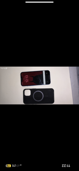 Продам айфон 13