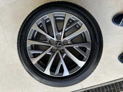 �������� ����� Lexus ES-Toyota Camry