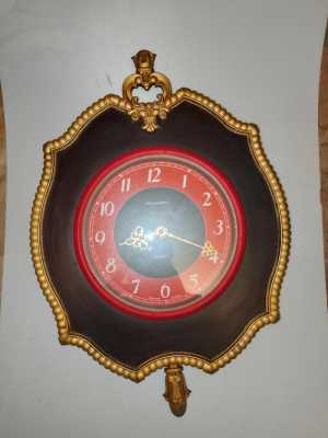 Часы Настенные
