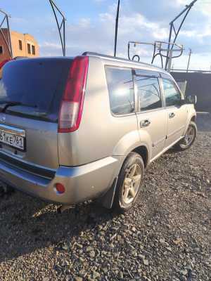 Nissan X-Trail, 2004
