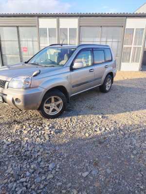 Nissan X-Trail, 2004