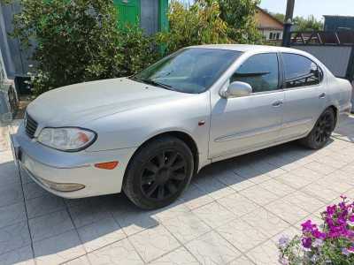 Nissan Maxima, 2001