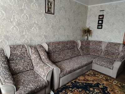 Угловой диван с креслом