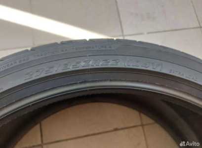 Yokohama Advan Sport V107 275/35 R22 104Y XL