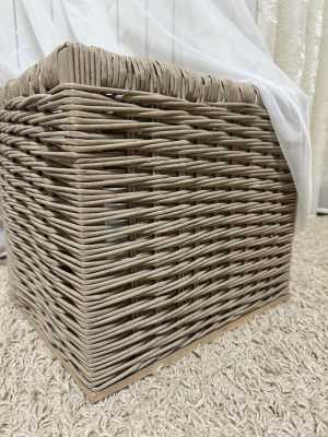 Корзина из бумажной лозы