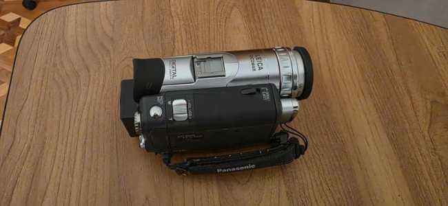 Panasonic NV-GS200