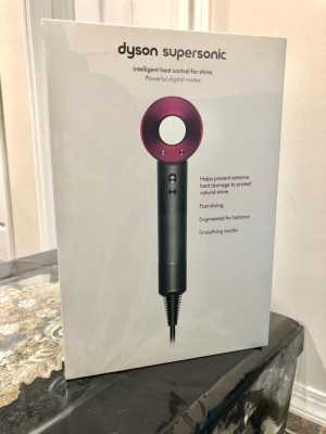 ��� Dyson supersonic