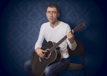 Обучение игре на гитаре