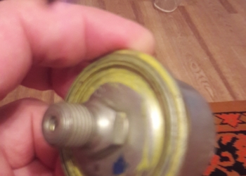 Датчик давления масла