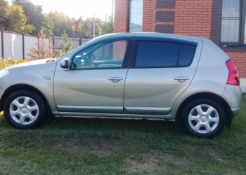 Renault Sandero, 2011
