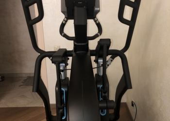 Б/У ЭЛЛИПТИЧЕСКИЙ ТРЕНАЖЕР SPORTOP PRO E700