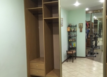 Продам шкаф-купе