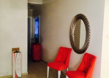 Шикарные апартаменты в Мерсине, 330кв.м. в 50-ти десяти метрах от моря