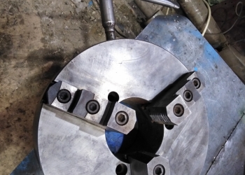 Продам патрон токарный на 315мм.