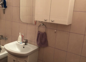 Продам однокомнатную