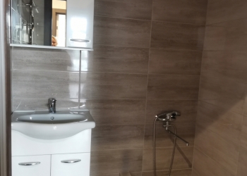 2-к квартира, 67 м2, 2 эт.