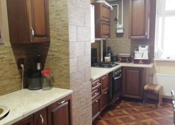 3-к квартира, 77 м2, 4/10 эт.