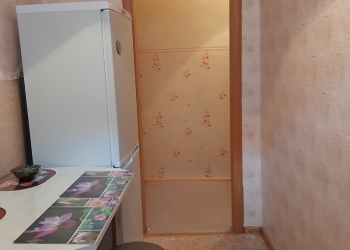 2-к квартира, 50 м2, 1/2 эт.