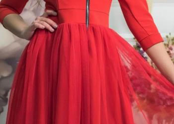 Платье женское