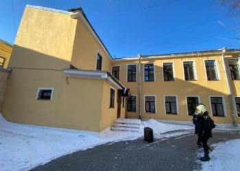 Нежилое помещение с арендаторами, 431,7 кв.м.