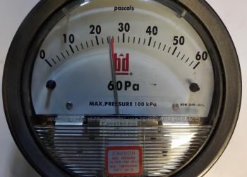 Дифманометр перепада давлений для вентиляционных систем