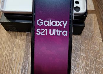 SAMSUNG galaxy S 21 Ultra.