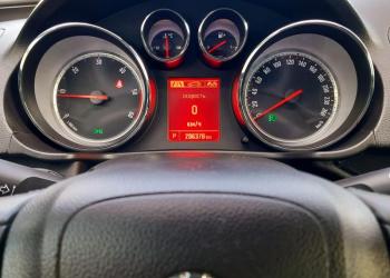 Opel Insignia, 2013