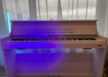 Цифровое пианино NUX WK-310 белый