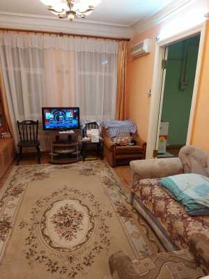 Продам квартиру 2 комнотную