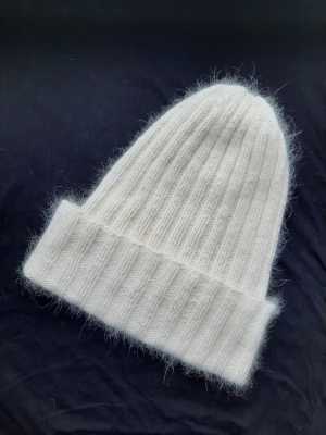 Шапка вязаная новая женская из пуха норки