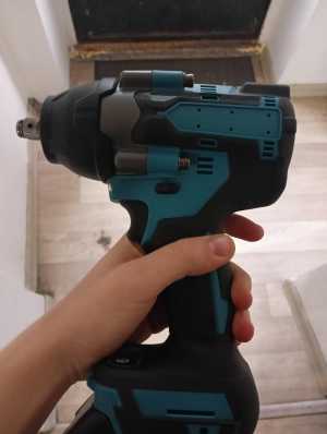 Гайковерт 1800 в кейсе